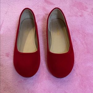 Girls red velvet ballet flats